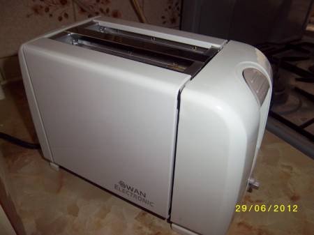 swan-hinari-lifestyle-electronic-2-slice-toaster-big-0