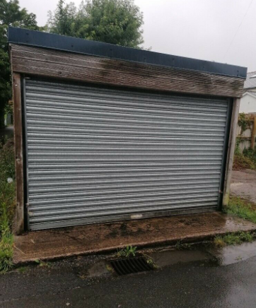 garage-for-rent-just-off-whirchurch-high-street-big-0