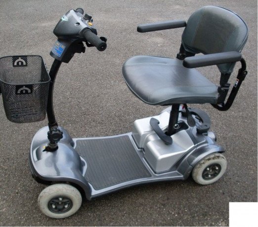 kymco-shopper-mobility-scooter-big-1