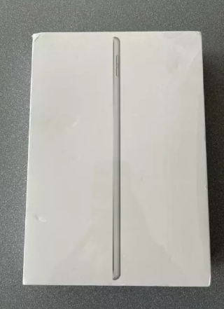 apple-ipad-8th-generation-32gb-wifi-cellular-silver-big-0