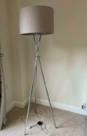 floor-lamp-table-lamp-big-1
